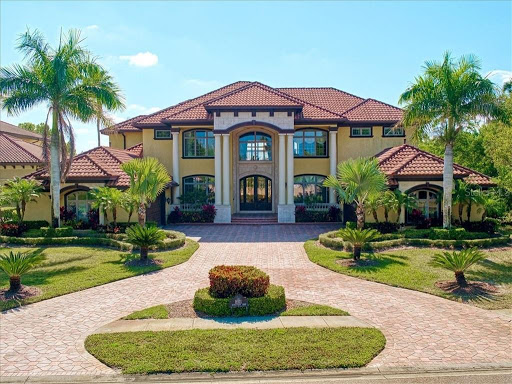 Primo Realtors - Charles Rutenberg Realty Logo