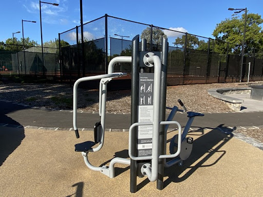 Camberwell Sportsground Outdoor Gym - Thumbnail