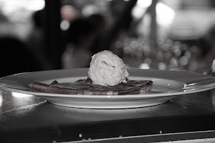 Photo n°9 de Les Gamins de la Place-Crêperie Au Jardin d'Anaïs à Lyon (Restaurant)