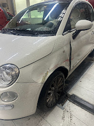 Photo n°9 de Espace Carrosserie FRANCHISE JUSQU’À 100 % OFFERTE LA TRINITÉ à La Trinité (Atelier de carrosserie automobile)