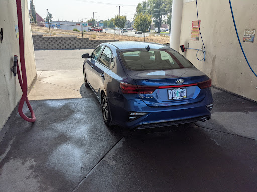 Spiffy Car Wash - Thumbnail