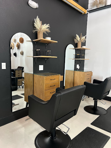 The Beauty Lab 702 - Thumbnail
