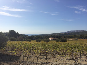 Photo n°6 de Dr Alizée GUEMAS-FLINTERMAN - Médecine esthétique à Cassis (Médecin)