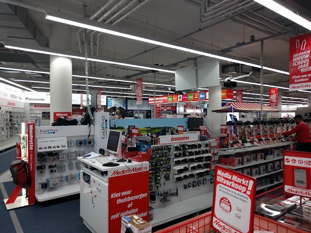 Mapstr - Shopping MediaMarkt Amsterdam Centrum - Loic, Vinyl, Electronica,  UtilityStore