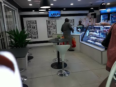 Photos of Bon Matin
