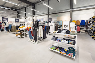 Photo n°10 de GEMO RENNES - CHANTEPIE Chaussures et Vêtements à Chantepie (Magasin de vêtements pour femmes)