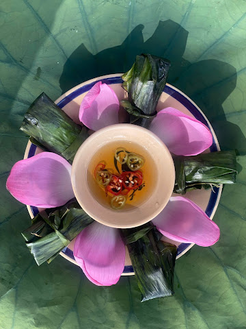 Mr Ruộng Food & drink by null