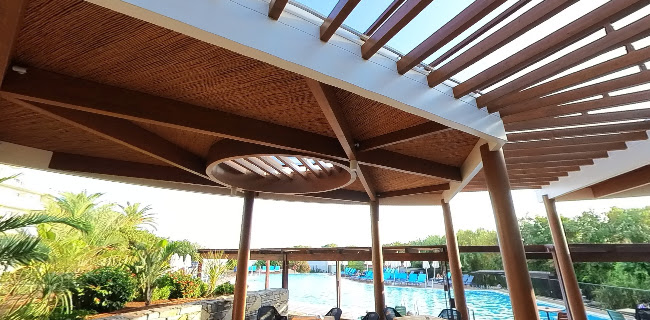 http://www.agapibeach.gr/