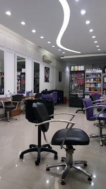 Cutler Salon, Author: Maya Sari