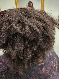 Photo n°7 de Maison AṢẸ à Reims (Magasin de perruques)