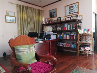 Photos of Outhoumphone Hotel