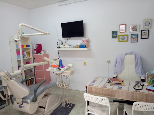 Dentalle Clinic, Author: Eka Desty