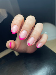Photo n°14 de L'atelier de Lila à Illies (Salon de manucure)