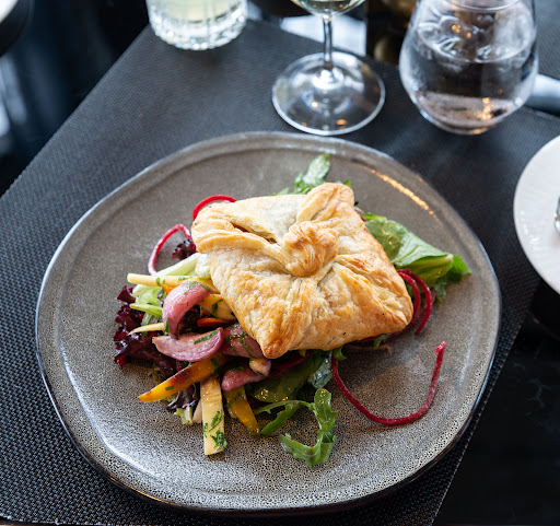 BISTRO LE SAM by null