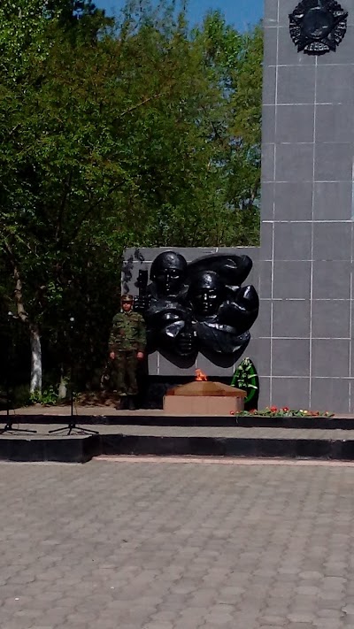 Photos of Zheleznodorozhnikov Park