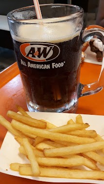 A&W Restoran - Cibubur Junction, Author: Dini Akyun