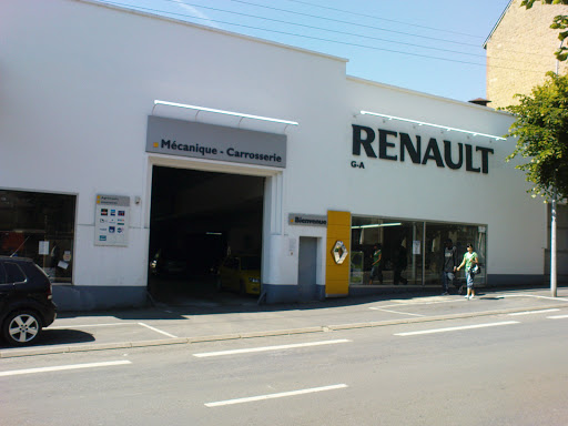 RENAULT Gambetta Automobiles