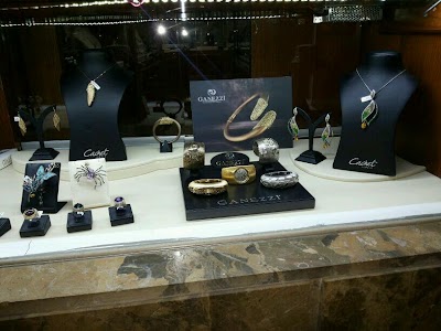 Photos of Cachet Jewels