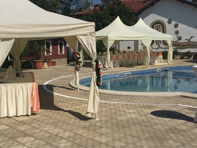 хотел Шато Монтан - Троян