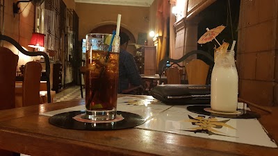Photos of El Bohemio