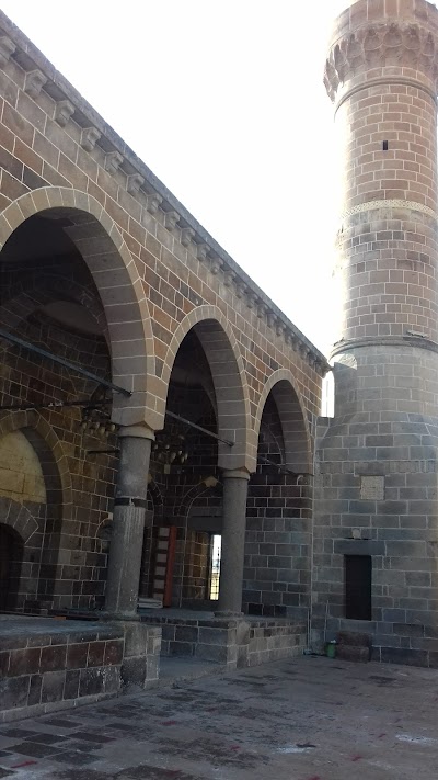 Adilcevaz Ulu Camii