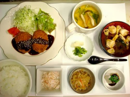 めいんすとりーと