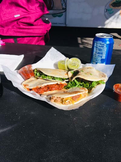 Tortas Y Tacos El Buen Gusto