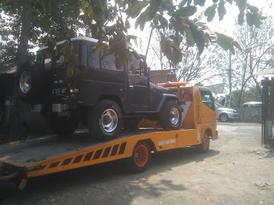 Photos of Griya Auto Service