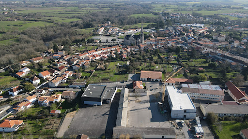 Mixed Private Middle School De La Maine - Thumbnail
