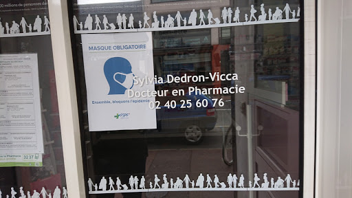 Pharmacie DEDRON VICCA Gallery - France