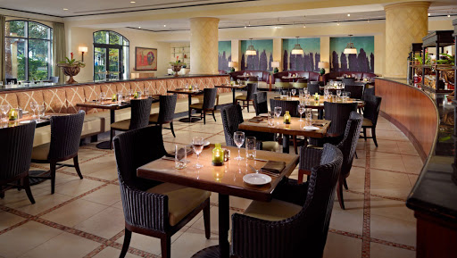 Trevi's Restaurant - Visual