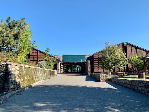 Columbia Gorge Discovery Center & Museum - Thumbnail