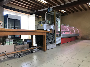 Photo n°3 de Ferme de la Tuilerie à Neuilly-sous-Clermont (Magasin)