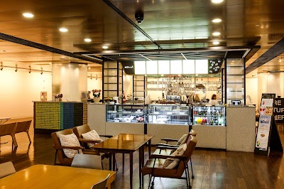 Photos of SolBridge International School of Business