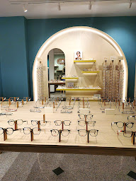 Photo n°13 de CLIN D OEIL OPTICIENS Reims à Reims (Magasin de lunettes de soleil)