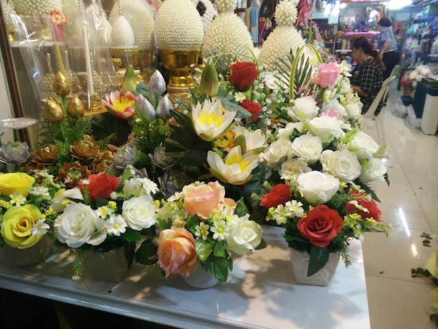 The Flower Market .. Pak Khlong Talad