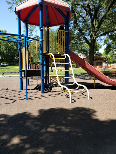Pierce Field - Visual