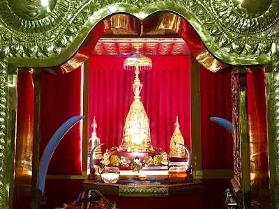 Photos of Nillamba Sri Anandaramaya
