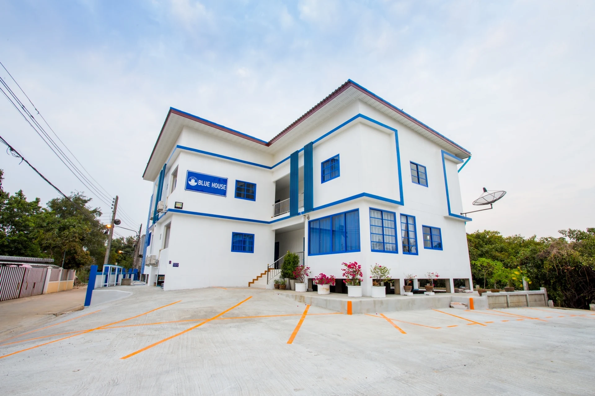 Blue House บลู เฮ้าส์