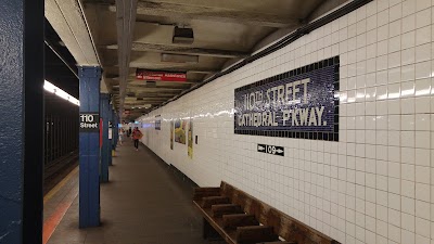 110 St-Cathedral Pkwy Station