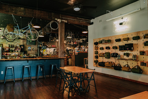 Peloton Cafe - Visual