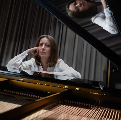 Paulina Stateczna Studio Muzyczne Nice Piano