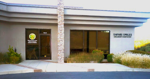 Safari Smiles Dental - Thumbnail