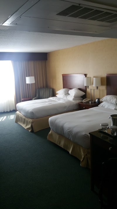 Photos of Hilton Cincinnati Airport