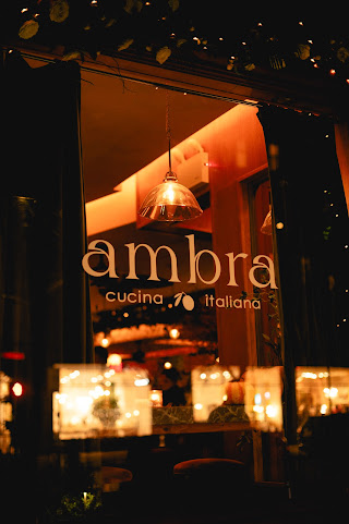 Ambra by null