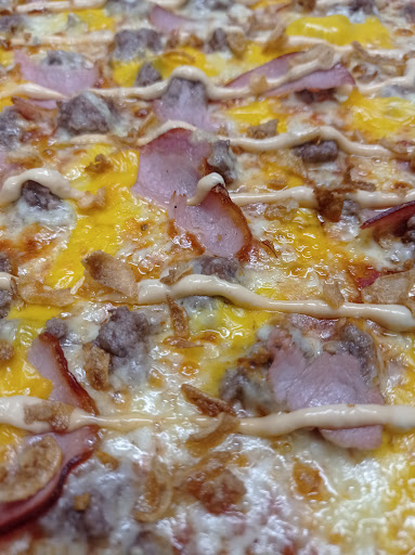 Photo 1 - La Petite Pizza