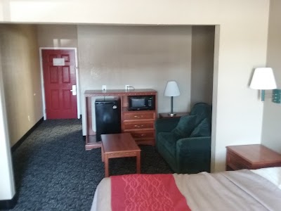 Photos of Red Roof Inn & Suites Ferdinand
