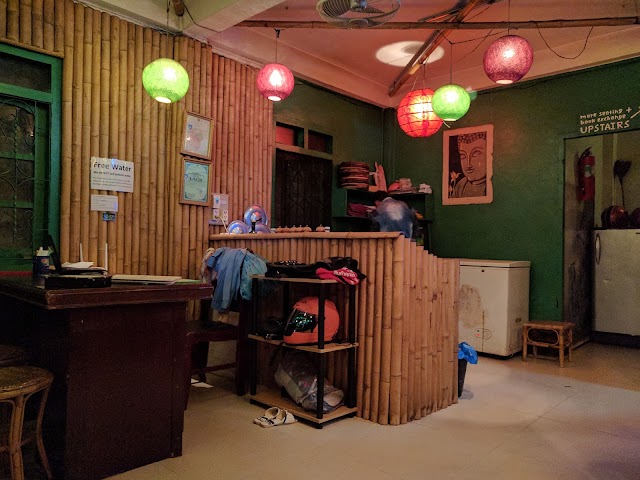 Bamboo Lounge