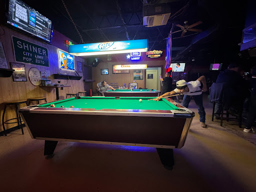 J J's Bar - Visual