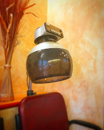 Photo n°8 de Martine Coiffure à Sainte-Geneviève-des-Bois (Salon de coiffure)